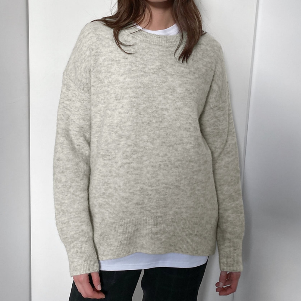 Aritzia Babaton Thurlow Sweater XXS - Winter White